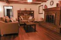 Quiet, 4-bed home with a park view.