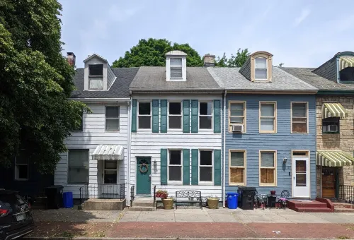 Centrally Located ~ Off-Street Parking ~ Walkable ~ Spacious ~ Historic