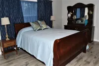 The 32sq ft. Pool Table Home