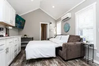✨ Adorable Guest House in South Tyler ✨