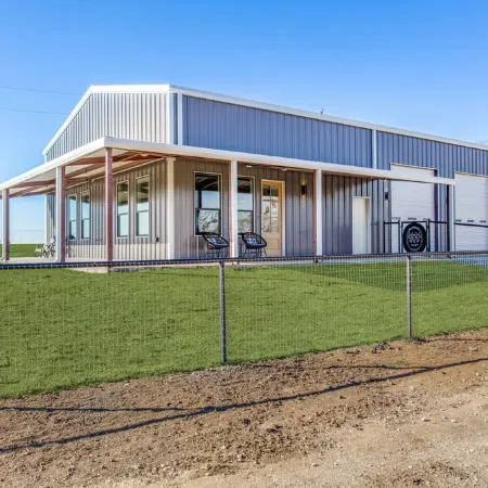 "The Little Ass Apartment Country Retreat Getaway!