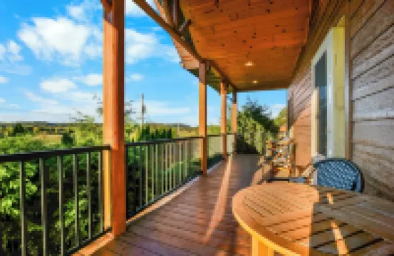 Hot Tub! Game Room! Sauna! Grill! Baraboo/Dells Hotels in Greenfield