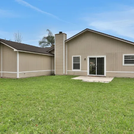 Homey 3/2, near Fleming Island