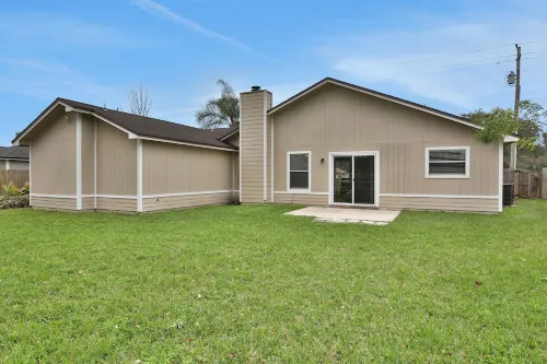 Homey 3/2, near Fleming Island