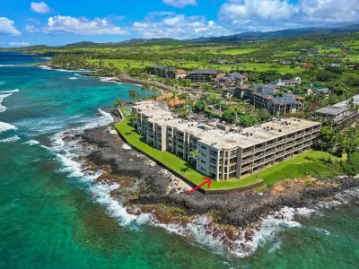 Kuhio Shores Oceanfront Corner Unit Отели рядом с достопримечательностью «Old Koloa Town»