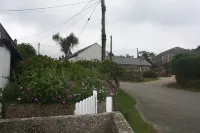 Compact traditional cottage - Coastal Village of Treen - 2-Star
