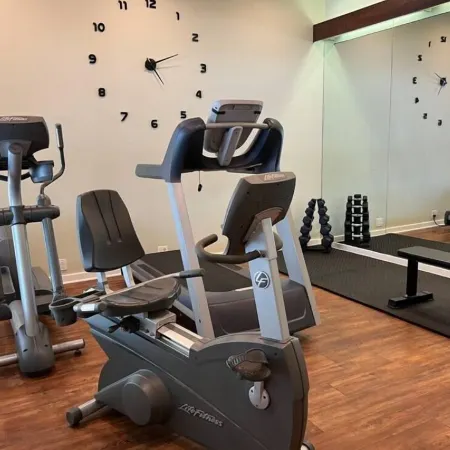 The Happy Hideaway, steps from Spa and 1 mile to Mohegan Sun