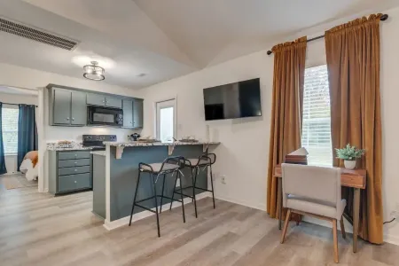 Clean and Stylishly Decorated