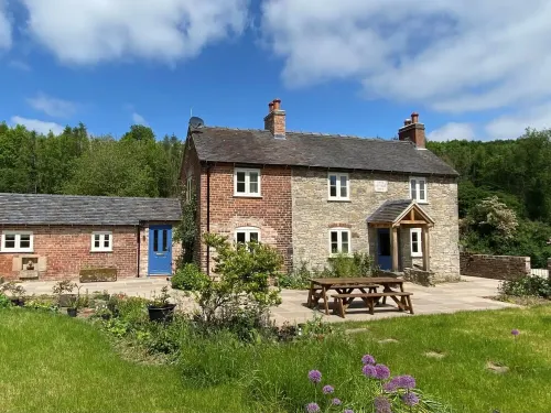 Perfect Peak District Cottage