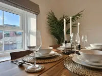 Elegant Apartment in Prime Central Location