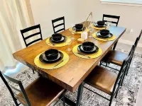 House 3-bedroom 2,5 Baths FREE Garage Parking with WiFi and AC, Washer, Dryer