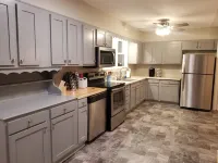 Clean and spacious house in downtown Fayetteville