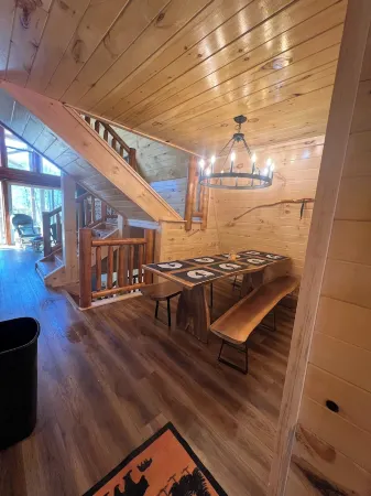 Cabin in the TreeTops! 4 Level a-frame cabin, with 5 levels of decks