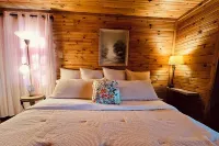 Spacious Cabin with Beautiful Sunsets in the Heart of Hiking and Wine Country