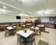 沃爾登酒店，璀蔓臻選溫德姆 - 早餐