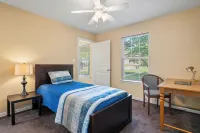 Convenient Entire Home Sherman TX close to Austin college