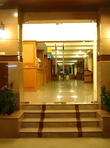 รูปภาพของโรงแรม แพรวอาภา เพลส