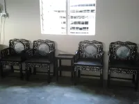 Yee Tai Cafe & Inn فنادق في سونجاي ليمبينج