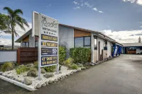 The Rocks Motel Отели в г. 