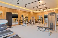 AlRayyan Hotel Doha, Curio Collection by Hilton - Gym