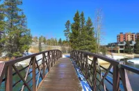 Slope side in the heart of Breck