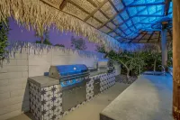 Bermuda Bliss: Pool, Spa, Misters, Ping Pong, BBQ! Hotels in Bermuda Dunes