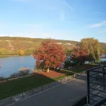 Beautiful apartment on the edge of seine Vernon giverny sleeps 8