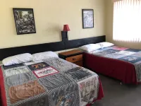 The Scoot Inn
