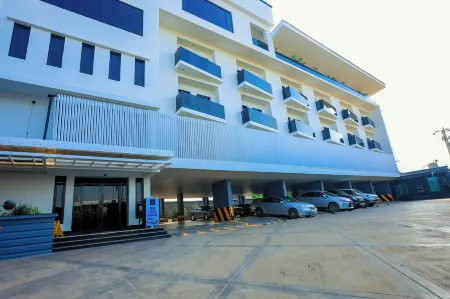 Blu Pearl Hotel & Residence