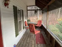 Carrollmotel and Cottages