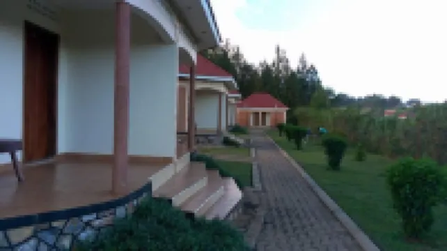 C & G Heritage Cottage