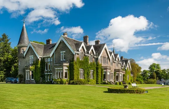 巴拉蒂斯之家酒店