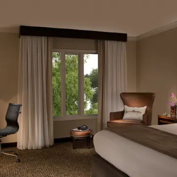 The Lakefront Anchorage