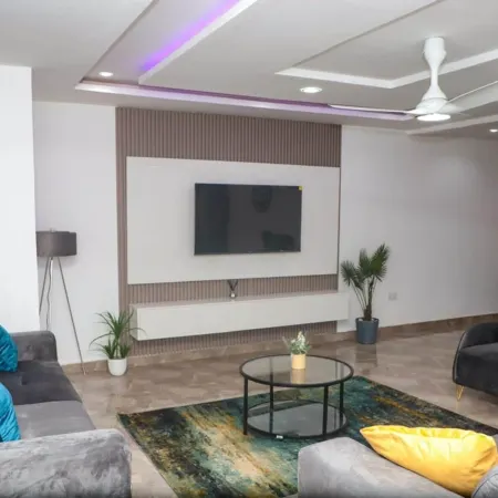 Luxecom Apartments Enjoy Comfort & Affordability!