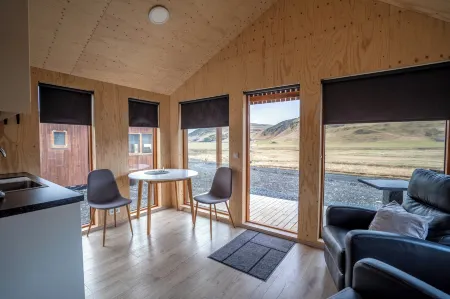 Paradise Cottages Отели в г. Вик