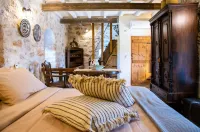 Dandy Villas Tower-Built in 17th Century Hotels in Itilo