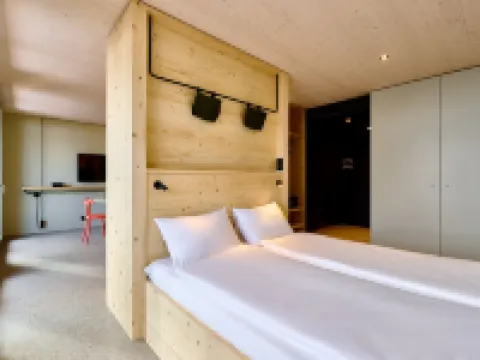 아파트 호텔 아델보덴 암 도르프플라츠 아델보덴 호텔