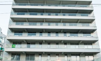 Diamond View Apartments