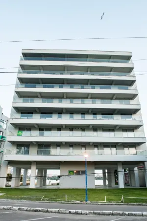 Diamond View Apartments