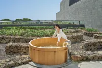 JW Marriott Jeju Resort & Spa - Hot Springs