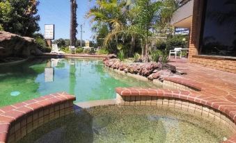 Lakeside Inn Wollongong