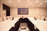 Best Western Hotel Faisalabad City - bar