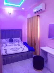 DEEP DIAMOND HOTEL