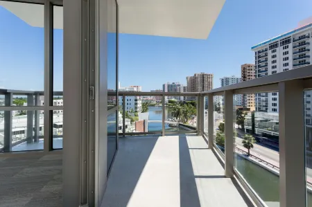 The Gates Hotel South Beach