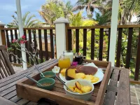 Kazyab Hotels in Petite-Île