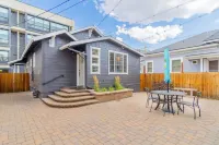 Modern 1-Br Apartment Close to Downtown Vibes - Bungalows