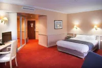 Logis Lyon Est Porte de l'Ain Hotels in Beynost