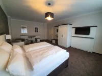 Arthotel Bremen Hotels near Vahr