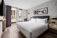 DoubleTree by Hilton New York Midtown Fifth Ave Các khách sạn ở New York