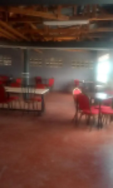 Safe Life Lodge Hoteles en Free Hold